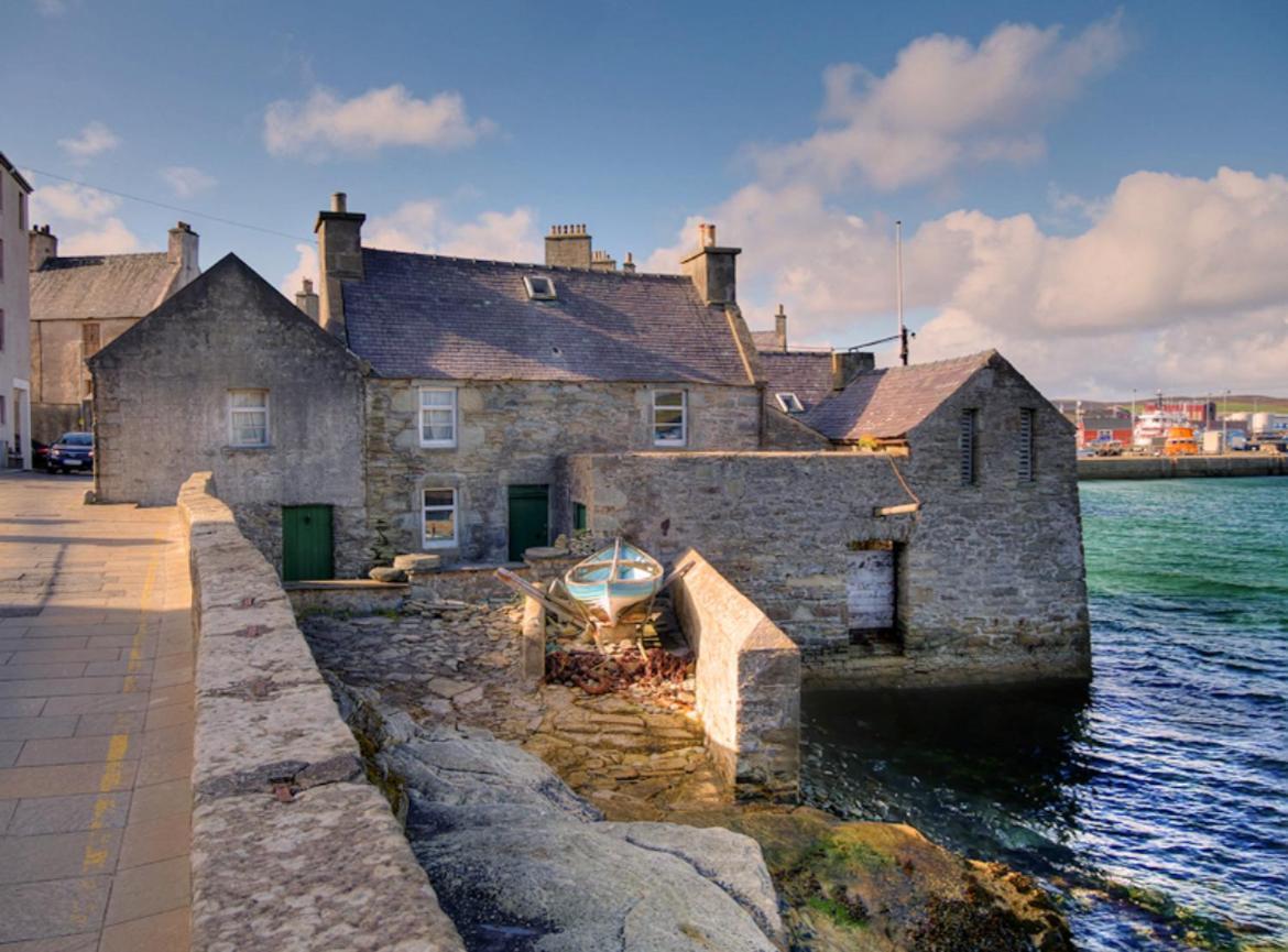 Cosy Cottage In Kveldrso Gardens Lerwick Bagian luar foto